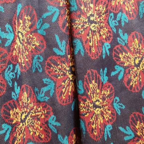 Lularoe Madison - Picture 1 of 3